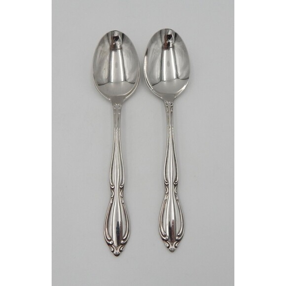 Oneida Strathmore Stainless Soup Spoons Deluxe Glossy Flatware Set of 2 - Picture 1 of 10